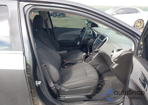 2017 Chevrolet Sonic Lt Auto from USA, damaged, VIN 1G1JD5SH9H4149321